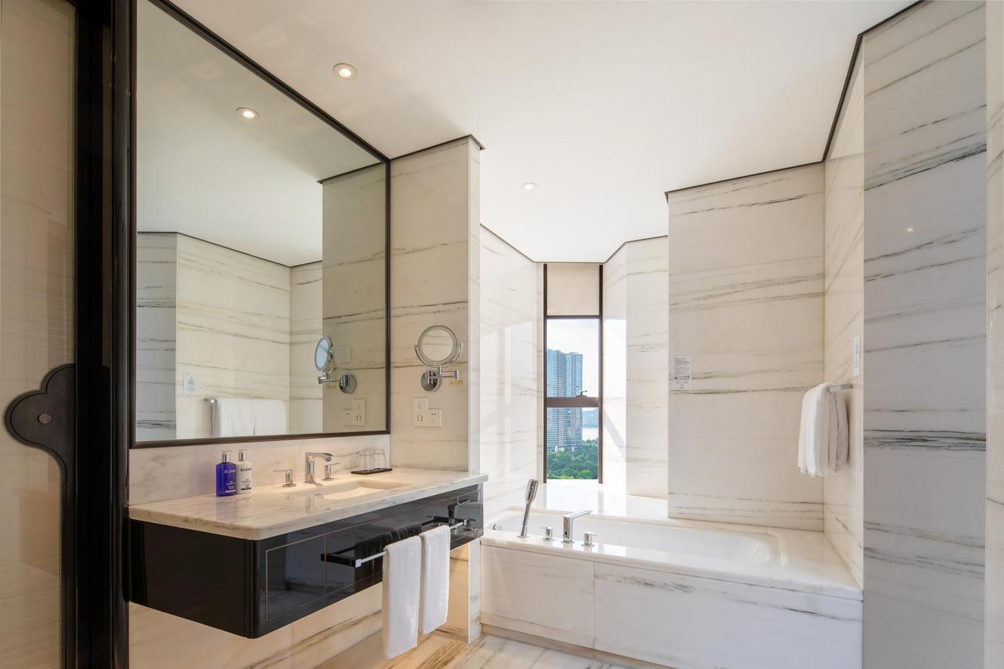 Voco - Hangzhou Binjiang Minghao By Ihg Экстерьер фото